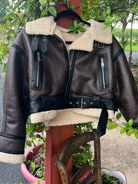 Cropped Sherpa-Lined Faux Leather Jacket - Brown & Cream